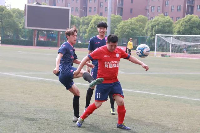 rb88.vip - 骑士季前赛总结：哈登展现实力，海佐尼亚惊喜无限，莫布里亟待振作